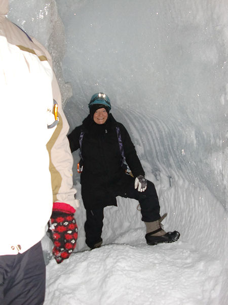 Winge photo Laila in Ice cave