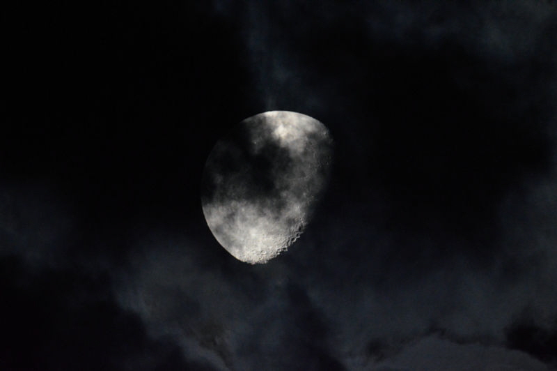 moon in clouds august 2018 800